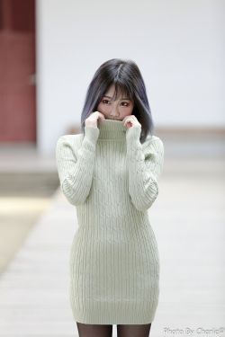 折磨美女